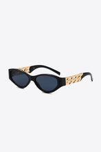 Load image into Gallery viewer, Chain Detail Temple Cat Eye Sunglasses
