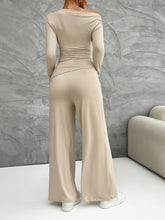 Load image into Gallery viewer, Long Sleeve Top and Wide Leg Pants Set
